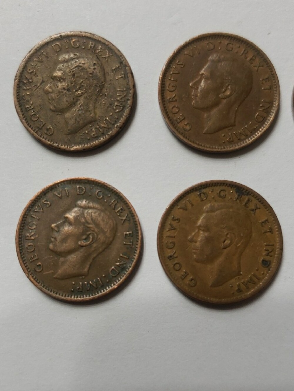 Vintage 1947 Canadian 1 Cent Coins - Brown - Picture 5 of 6